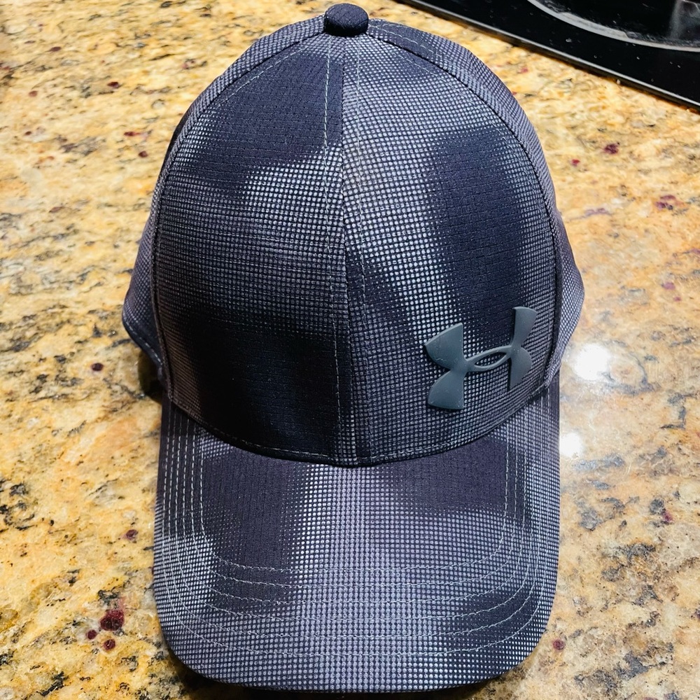 NWOT, Under Armour baseball cap